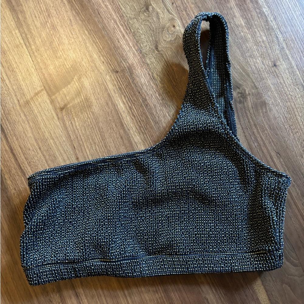 Good American Always Fits Metallic Shoulder Top